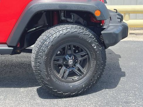 Used 2015 Jeep Wrangler Sport w/ Quick Order Package 24S AWD/4WD image 21