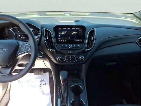Used 2023 Chevrolet Equinox RS w/ RS Leather Package AWD/4WD image 12