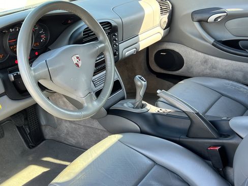 Used 2003 Porsche Boxster image 4