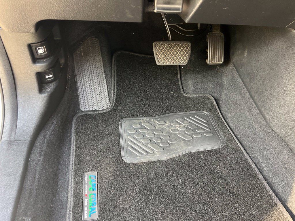 Used 2022 Honda CR-V EX-L image 28