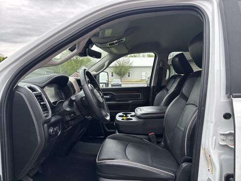 Used 2024 RAM 2500 Laramie w/ Safety Group AWD/4WD image 12