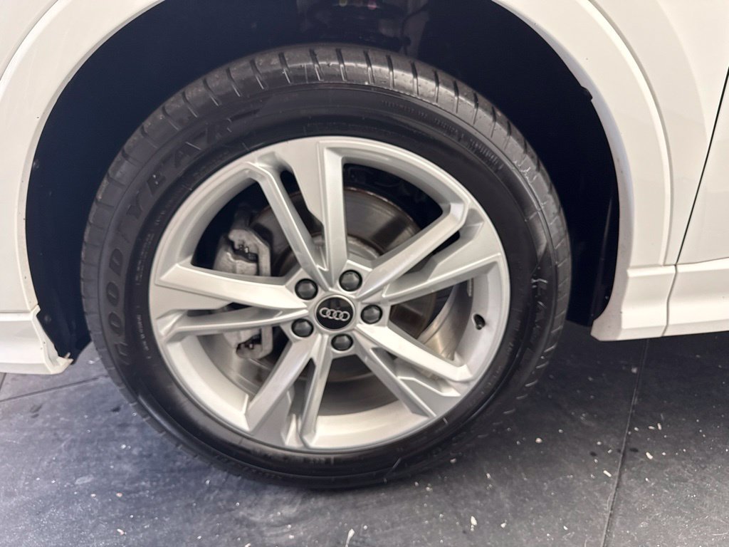 Certified 2024 Audi Q3 2.0T Premium Plus AWD/4WD image 14
