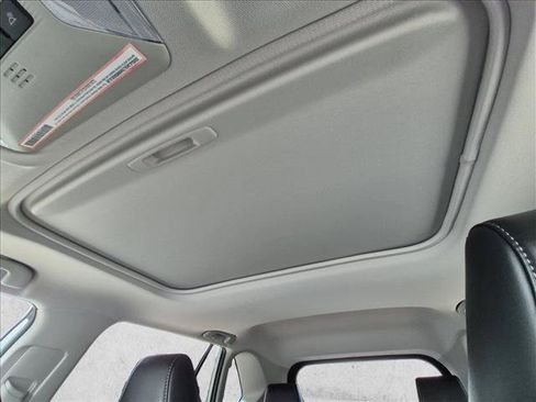 Used 2023 Toyota RAV4 Limited FWD image 16