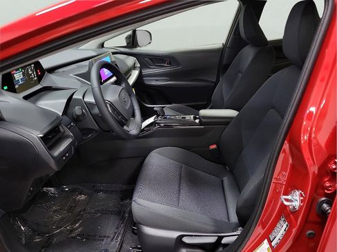 New 2026 Toyota Prius LE image 10