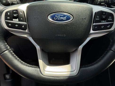 Used 2020 Ford Explorer Limited AWD/4WD image 19