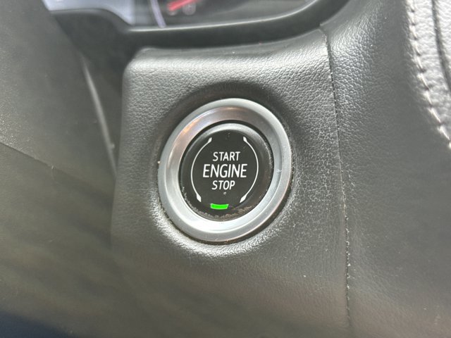 Used 2021 Chevrolet Suburban Z71 w/ Z71 Signature Package AWD/4WD image 28