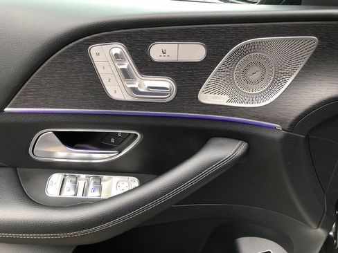 Used 2022 Mercedes-Benz GLE 350 4MATIC w/ Premium Package image 5