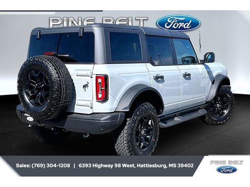 New 2026 Ford Bronco Badlands AWD/4WD image 11
