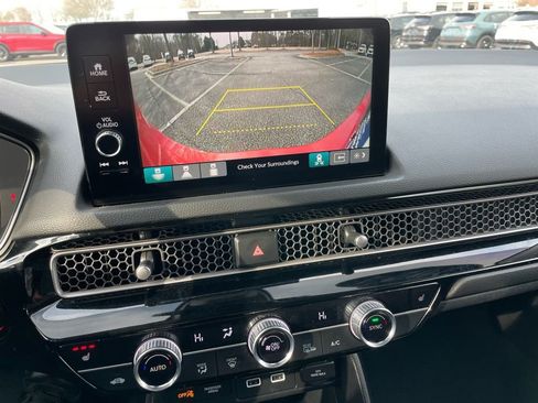 Certified 2024 Honda Civic Touring image 17