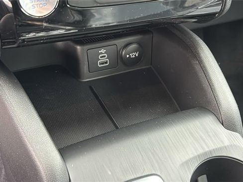 New 2026 Ford Escape SE image 21