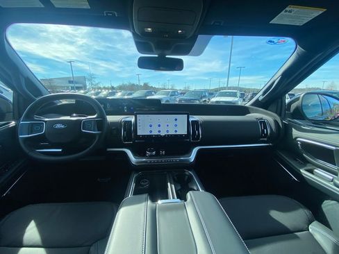 New 2026 Ford Expedition Max Platinum w/ Stealth Appearance Package image 23