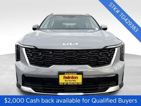 New 2026 Kia Sorento S image 2