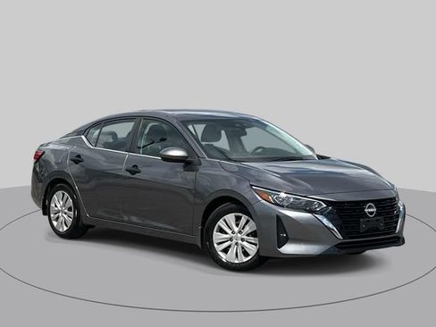 Used 2024 Nissan Sentra S FWD image 1