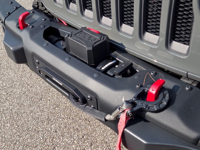 Used 2022 Jeep Wrangler Unlimited Rubicon w/ Steel Bumper Group AWD/4WD image 23