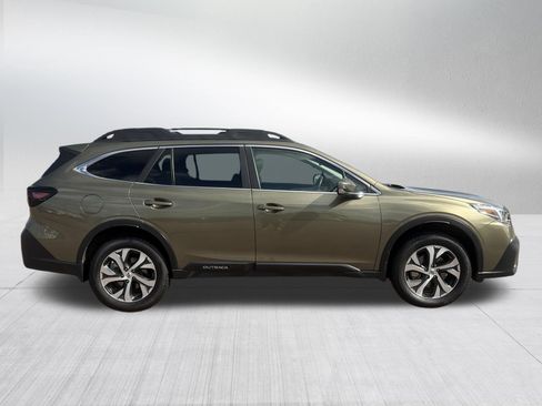 Used 2020 Subaru Outback Limited w/ Popular Package #2 AWD/4WD image 8
