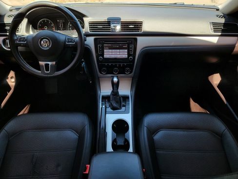 Used 2013 Volkswagen Passat 2.5 SE image 10