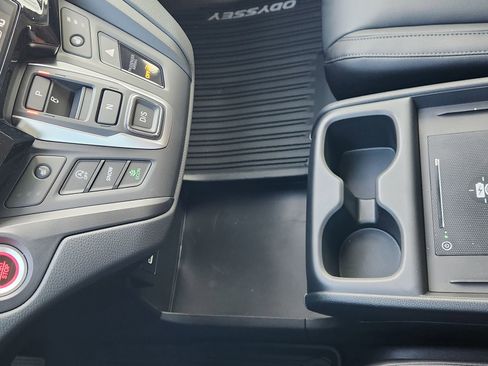 New 2026 Honda Odyssey EX-L image 23