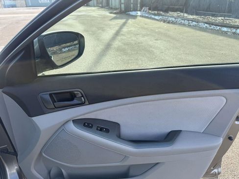Used 2015 Kia Optima LX FWD image 20