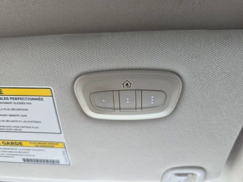 Used 2017 Jeep Cherokee Trailhawk image 44