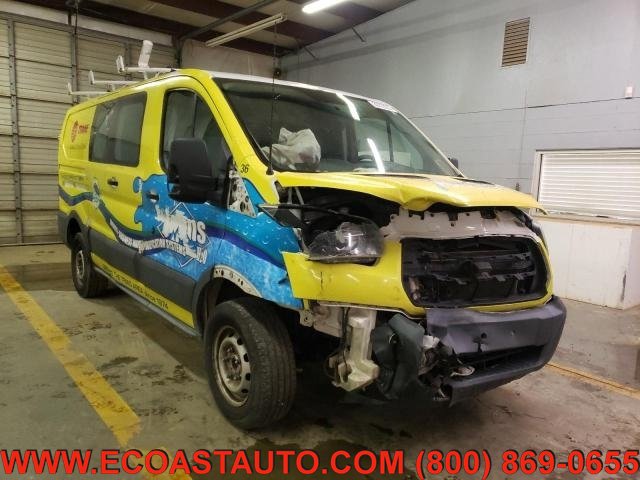Used 2015 Ford Transit 250 130 Low Roof RWD image 1