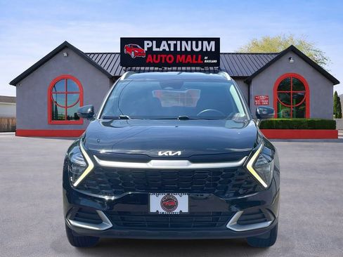 Used 2023 Kia Sportage EX AWD/4WD image 2