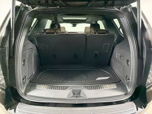New 2026 Chevrolet Tahoe High Country w/ Sun And Tow Package AWD/4WD image 23