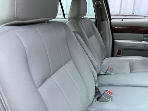 Used 2005 Mercury Grand Marquis LS RWD image 47