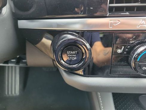 New 2026 Nissan Pathfinder SL AWD/4WD image 26
