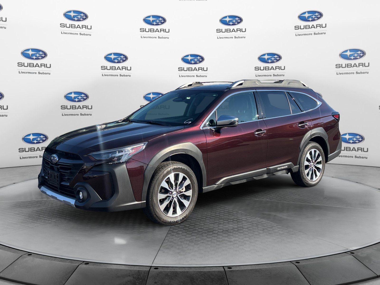Used 2024 Subaru Outback Touring XT AWD/4WD image 3