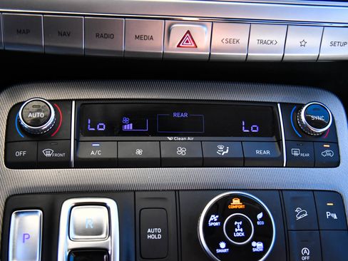 Used 2021 Hyundai Palisade SEL w/ Winter Package AWD/4WD image 26