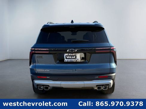 New 2026 Chevrolet Traverse LT w/ Sun and Wheel Package image 4