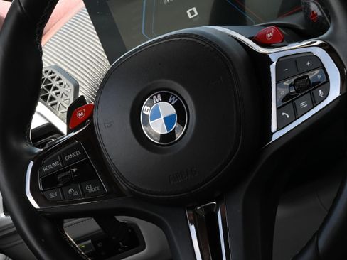 Used 2023 BMW XM AWD/4WD image 25