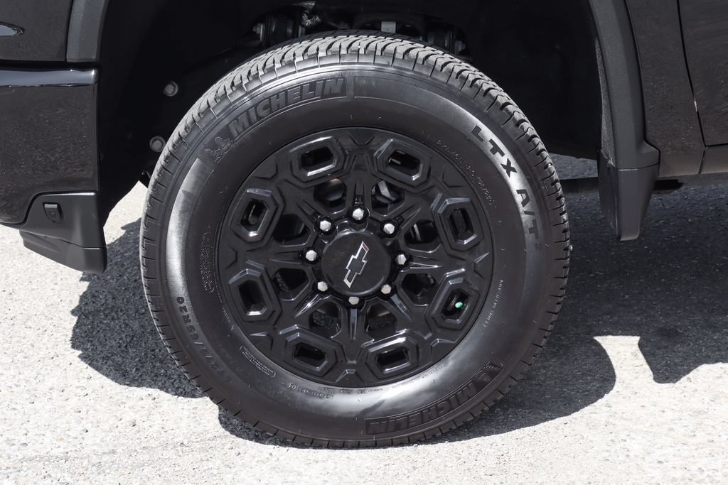 Used 2021 Chevrolet Silverado 2500 LTZ w/ LTZ Plus Package AWD/4WD image 55