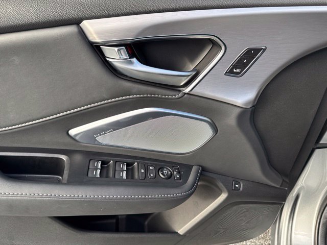 Certified 2025 Acura RDX w/ Technology Package AWD/4WD image 18