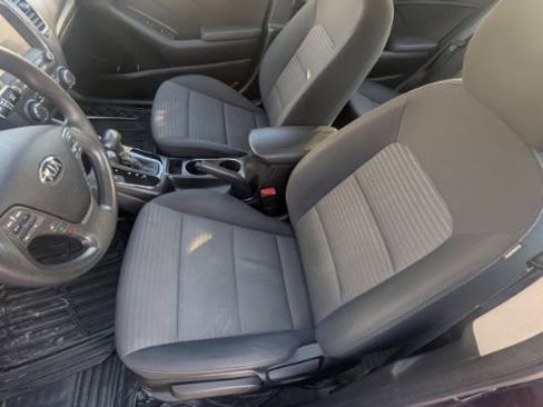 Used 2018 Kia Forte LX w/ LX Popular Package image 14