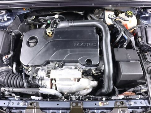 Used 2020 Chevrolet Malibu LS w/ Driver Confidence Package image 38