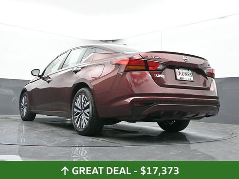 Used 2023 Nissan Altima 2.5 SV FWD image 51