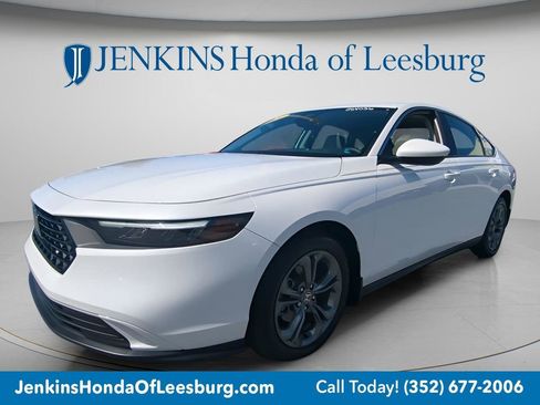 Certified 2024 Honda Accord EX image 7