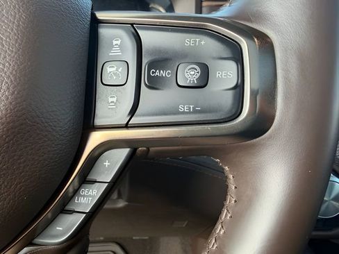 Used 2025 RAM 1500 Limited image 39
