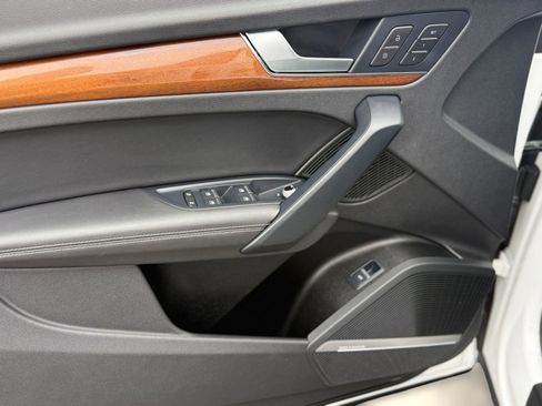 Used 2022 Audi Q5 2.0T Premium Plus image 12