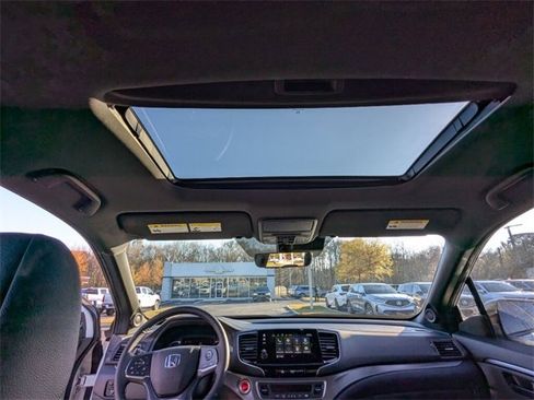 Used 2023 Honda Passport EX-L image 19