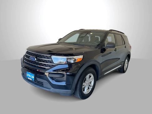 Used 2020 Ford Explorer XLT w/ Comfort Package AWD/4WD image 1