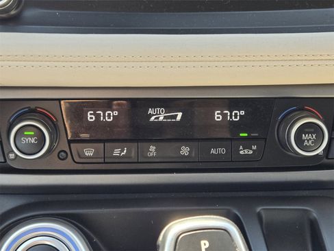 Used 2015 BMW i8 image 19