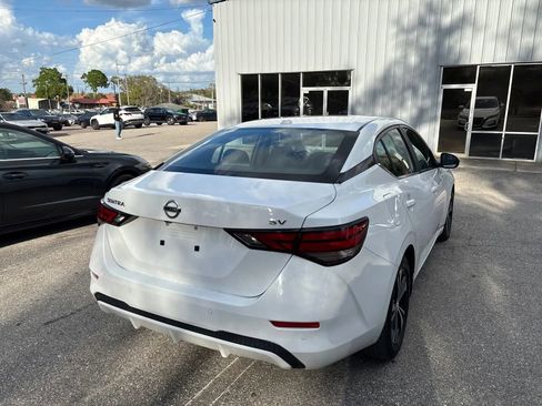 Used 2021 Nissan Sentra SV FWD image 9