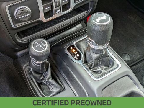 Used 2025 Jeep Wrangler Sahara 4xe image 8