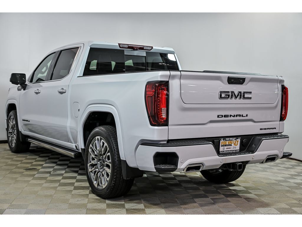 New 2026 GMC Sierra 1500 Denali Ultimate w/ LPO, Black Badging Package AWD/4WD image 4
