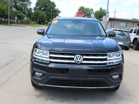 Used 2019 Volkswagen Atlas SE FWD image 3