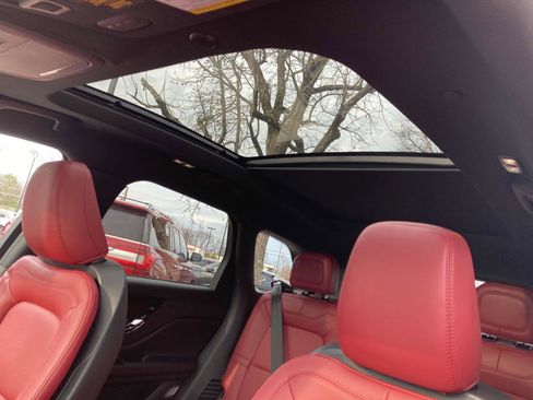 New 2025 Lincoln Corsair Reserve w/ Equipment Group 202A image 22