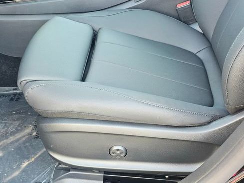 New 2026 Mercedes-Benz CLA 250 4MATIC image 17