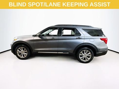 Certified 2021 Ford Explorer XLT w/ Equipment Group 202A image 5